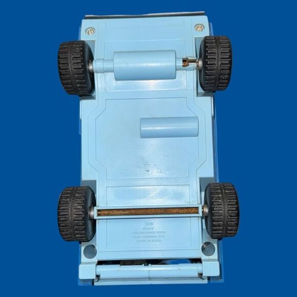 Vintage 1977 Fisher-Price Adventure People TV Unit 309 Van - Picture 6 of 10